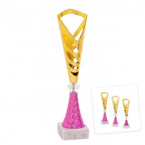 Medium cup Klaudia C