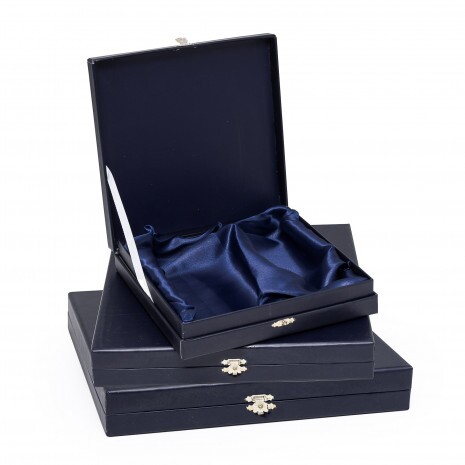 Díszdoboz kék színben tányérokhoz 11x11 cm