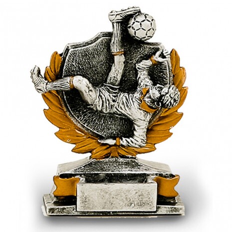 Soccer (goal pass) resin statue